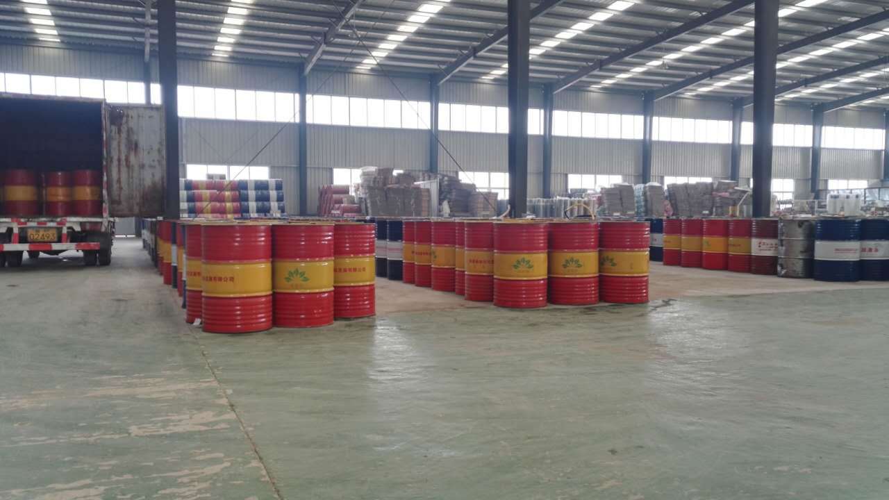 船用潤(rùn)滑油與陸上用柴油機(jī)油有什么不同?那個(gè)品牌的好用？